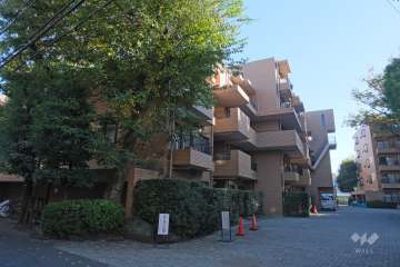 東急ドエルアルス弦巻3号棟の外観（北西側から）