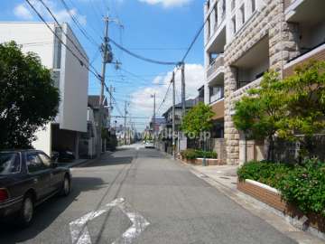 周辺の街並み