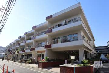 弦巻リハイムの外観（北東側から）