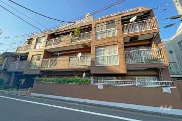 第３桜新町ヒミコマンションの外観（南東側から）