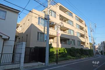 パークホームズ弦巻ヴェリールの外観(南西側から)