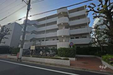 ペアパレス桜新町楠館の外観（北西側から）