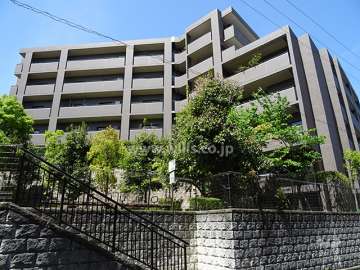 ロイヤルアーク芦屋2の外観（南東棟）