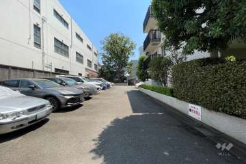 敷地内駐車場（屋外平面式）