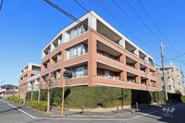 パークホームズ桜新町ガーデンズコートの外観（南西側から）