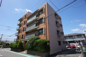 藤和ライブタウン芦屋宮塚の外観（北東側から）