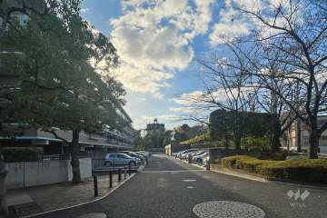 駐車場の出入り口