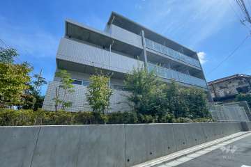 アルテシモブロスの外観（北西側から）