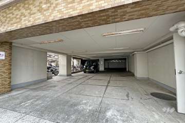 敷地内駐車場（屋内平面式）