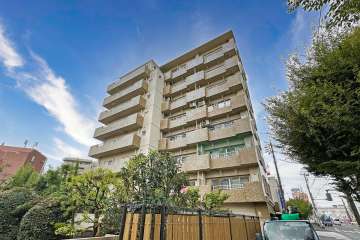 パラスト千歳船橋の外観（北東側から）