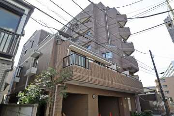 グランドメゾン桜丘の外観（北東側から）