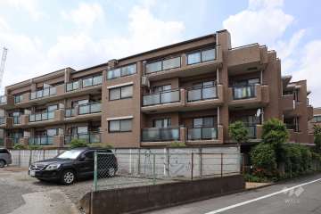 小田急コアロード世田谷桜丘ノーブルテラスの外観（南東側から）