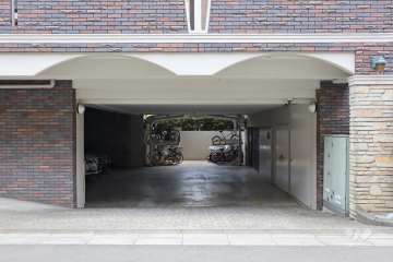 駐車場・駐輪場の出入り口