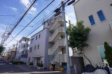 藤和シティスクエア桜上水の外観（北西側から）