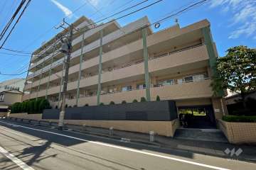グランスイート桜新町の外観（北東側から）