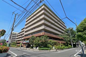 藤和桜新町ホームズの外観（南西側から）