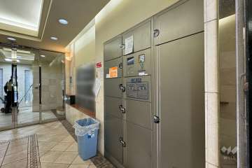 共用ポストと宅配ボックス