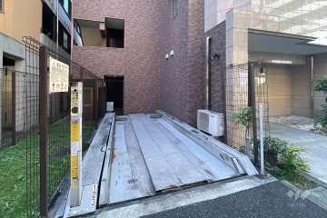 敷地内駐車場（屋外機械式）