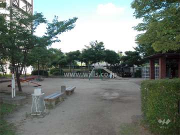 敷地内の公園