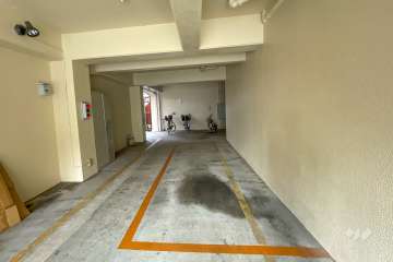 敷地内駐車場（屋内平面式）