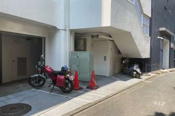 バイク置場