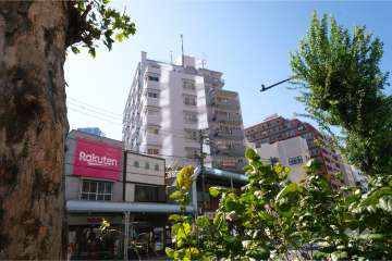 ローヤルマンション三軒茶屋の遠景