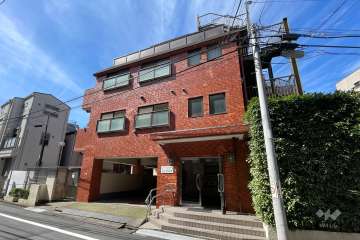 ニューウェルハイツ第2三軒茶屋の外観（北側から）