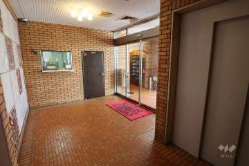 エントランスホール