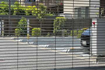 敷地内駐車場（屋外機械式）