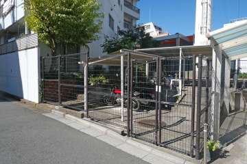 バイク置場