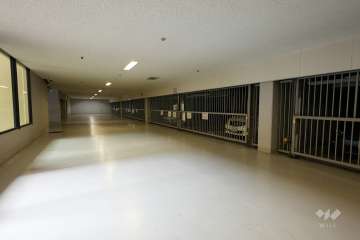 敷地内駐車場（屋内機械式）