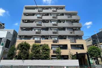 ヴィサージュ池尻の外観（東側から）