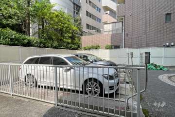 敷地内駐車場（屋外機械式）