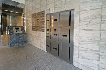 共用ポストと宅配ボックス