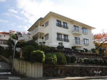 万葉ハイツ芦屋川の外観（北西側から）