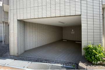 敷地内駐車場（屋内平面式）