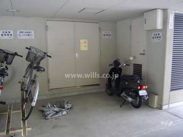 バイク置場