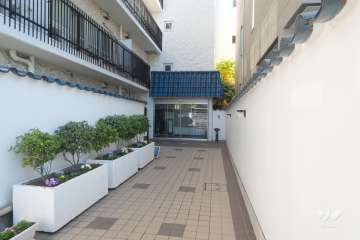 エントランスアプローチ