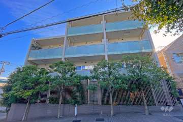 ザ・パークハウス三軒茶屋の外観（東側から）