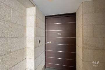 駐車場の出入り口