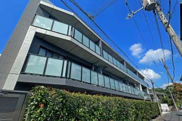 ファインスクェア世田谷若林の外観（南側から）