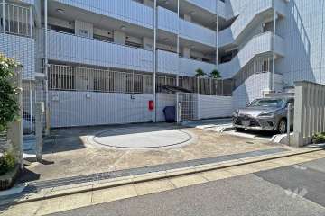 敷地内駐車場（屋外機械式）
