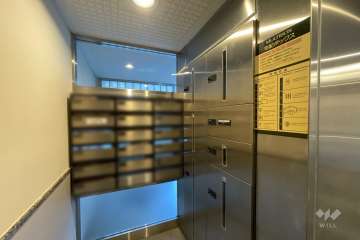 共用ポストと宅配ボックス