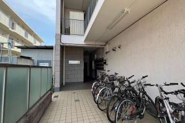 エントランス　