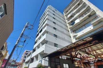 スカイコートパレス明大前外観(南東から)