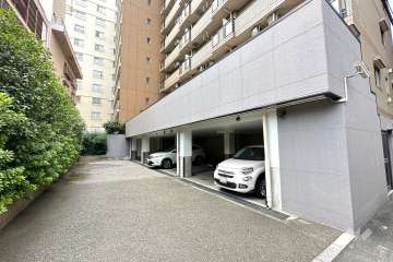 敷地内駐車場（屋内平面式）