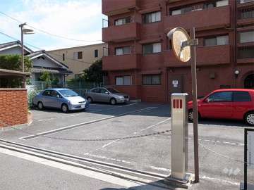 敷地内駐車場（平面式　ロボットゲート付き）