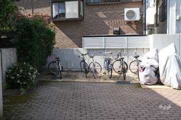 駐輪場・バイク置場