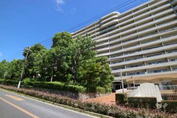 阪急逆瀬台アヴェルデ　4番館