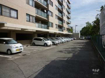 敷地内駐車場（平面式）